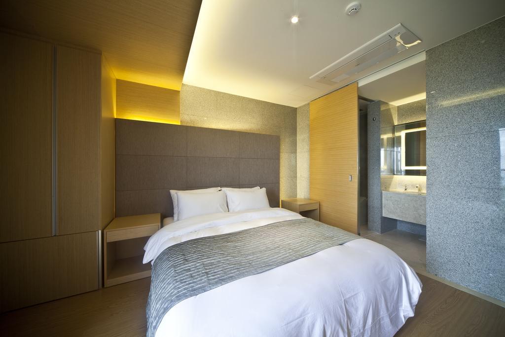 Stanford Hotel And Resort Jeju Ngoại thất bức ảnh